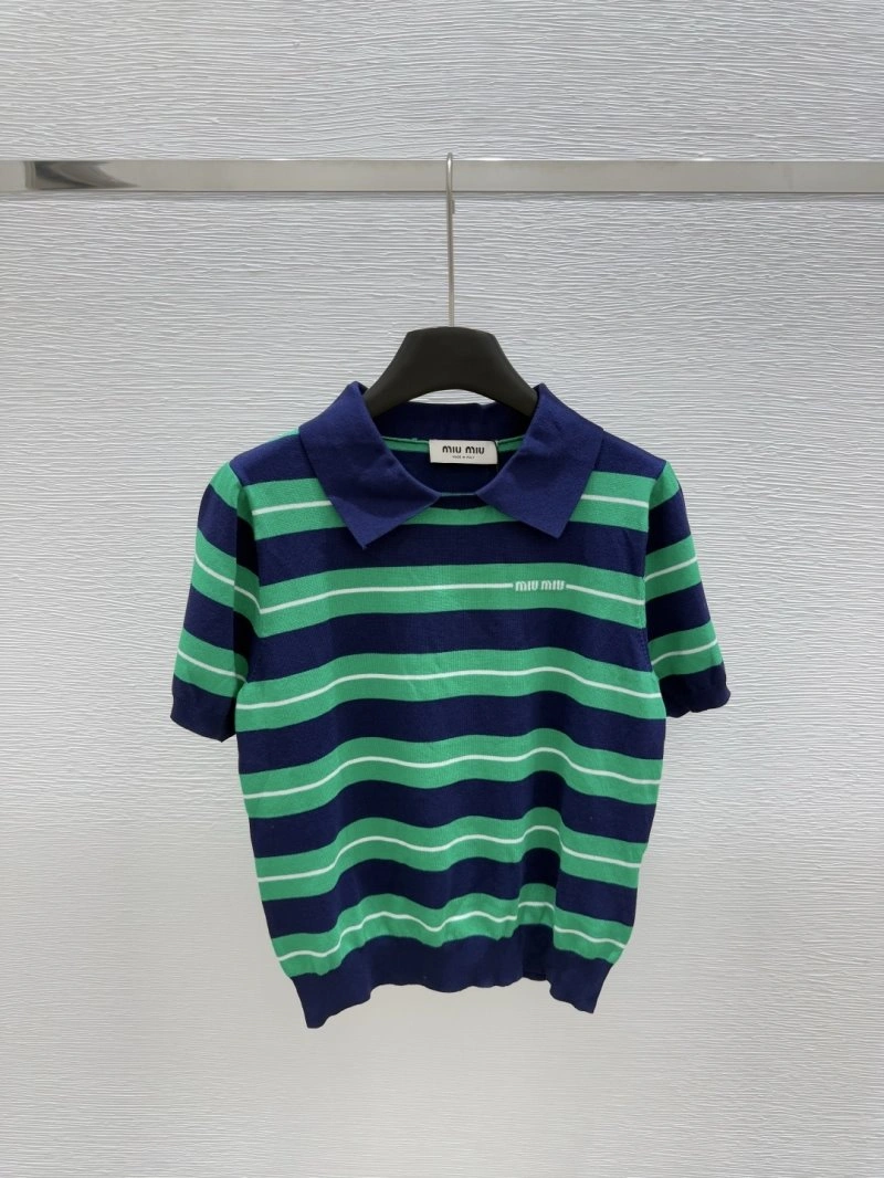 Moncler T-Shirts UrbanChic 139530