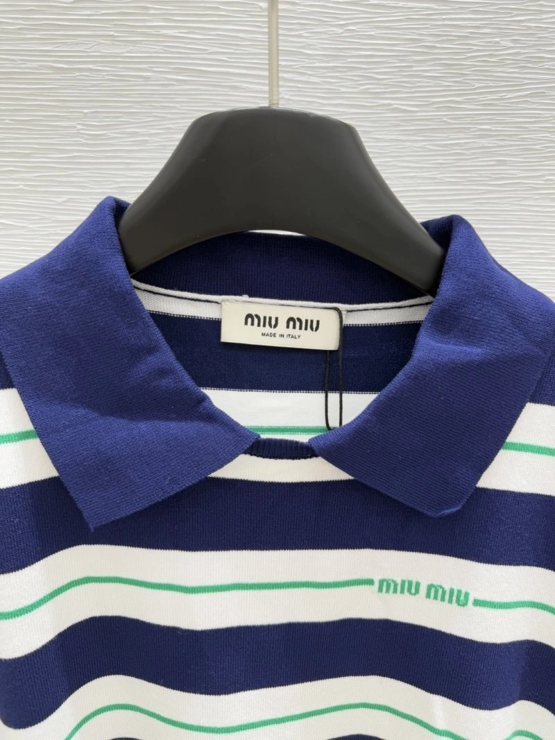 Moncler T-Shirts UrbanChic 139530
