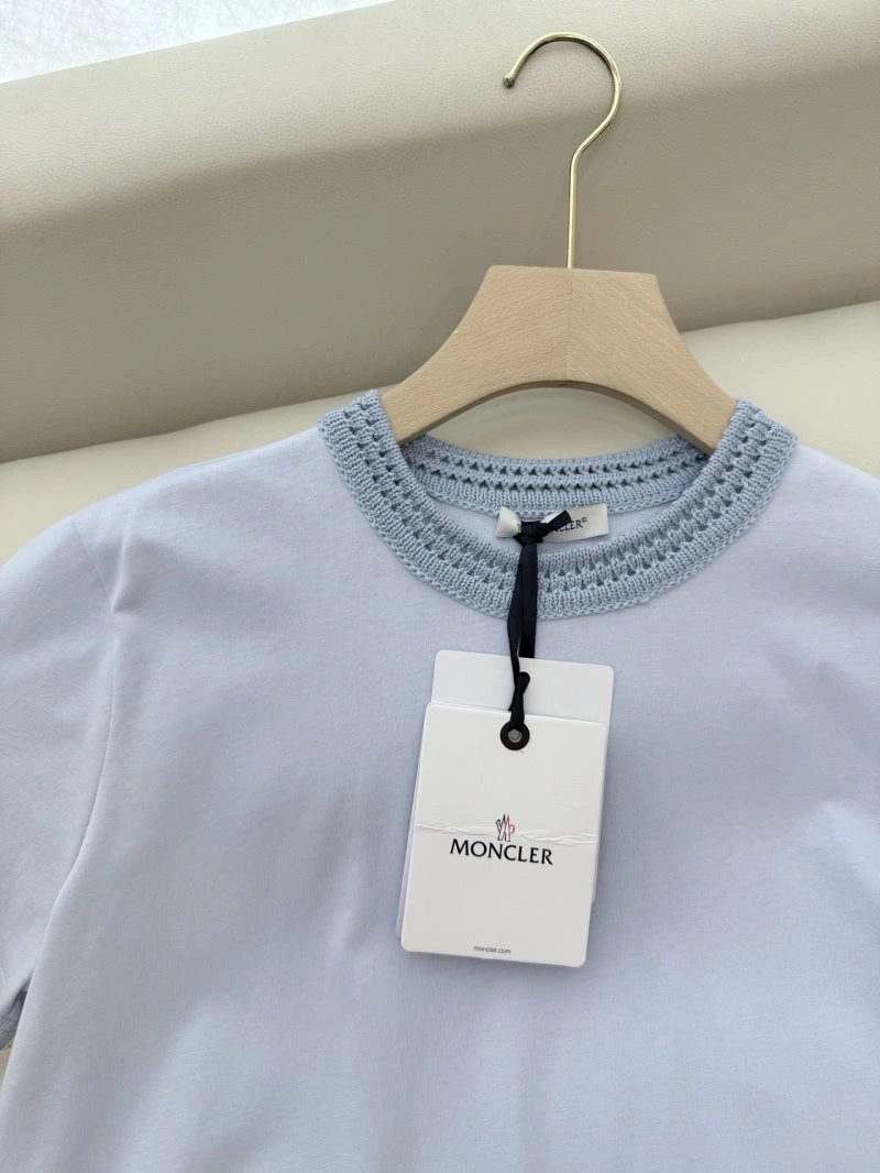 Moncler T-Shirts Durable 139527