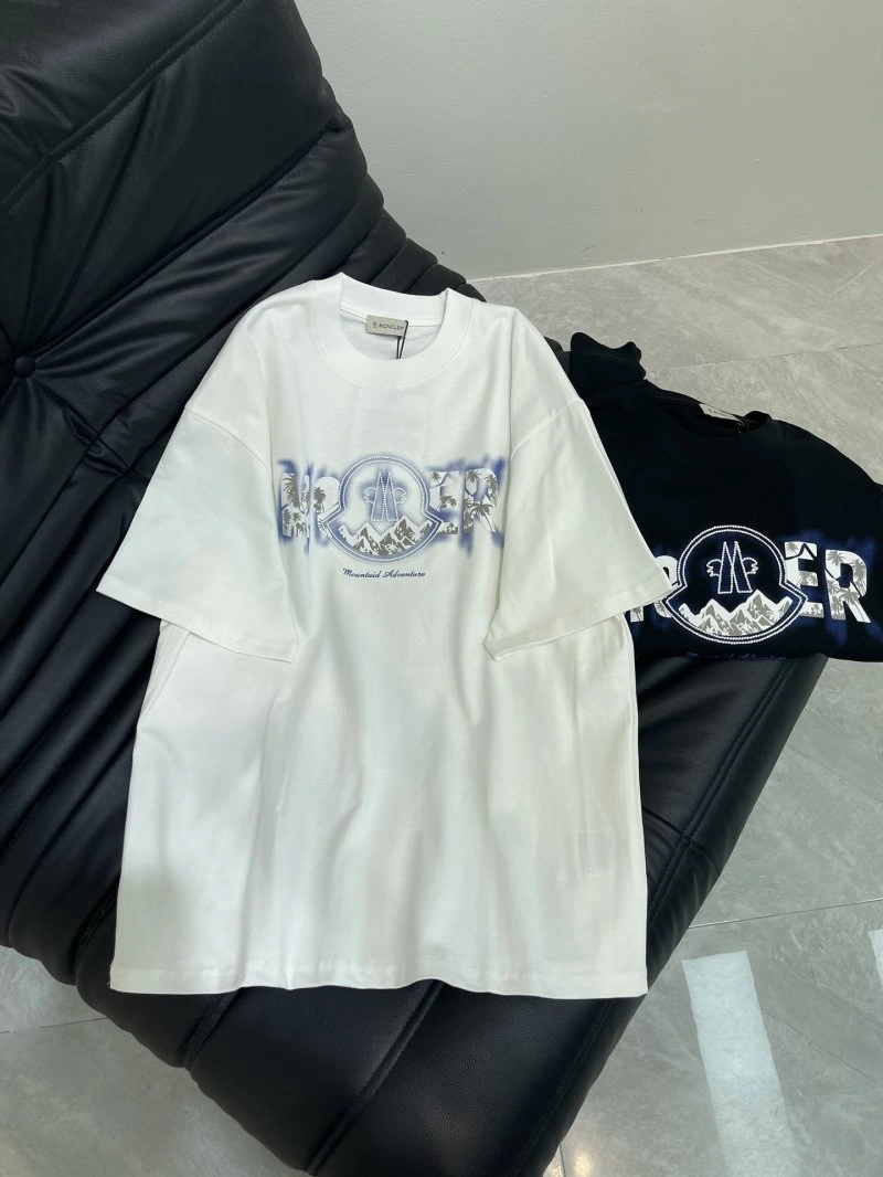 Packable Moncler T-Shirts 139514