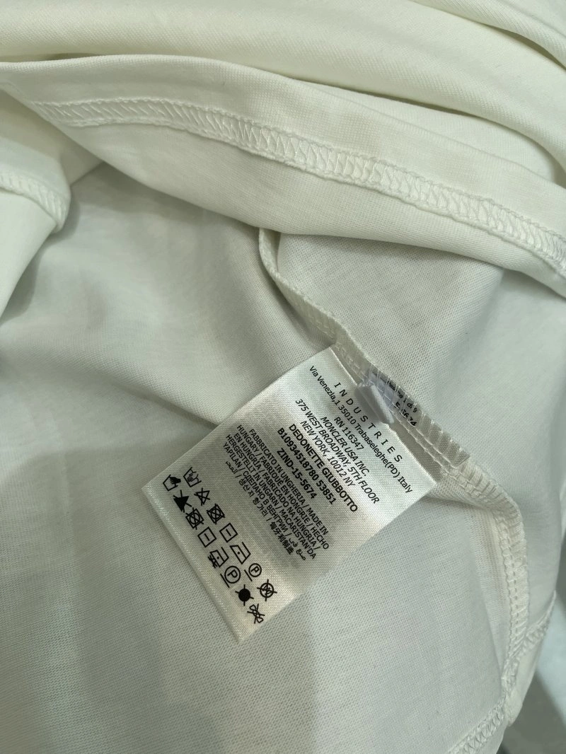 Packable Moncler T-Shirts 139514