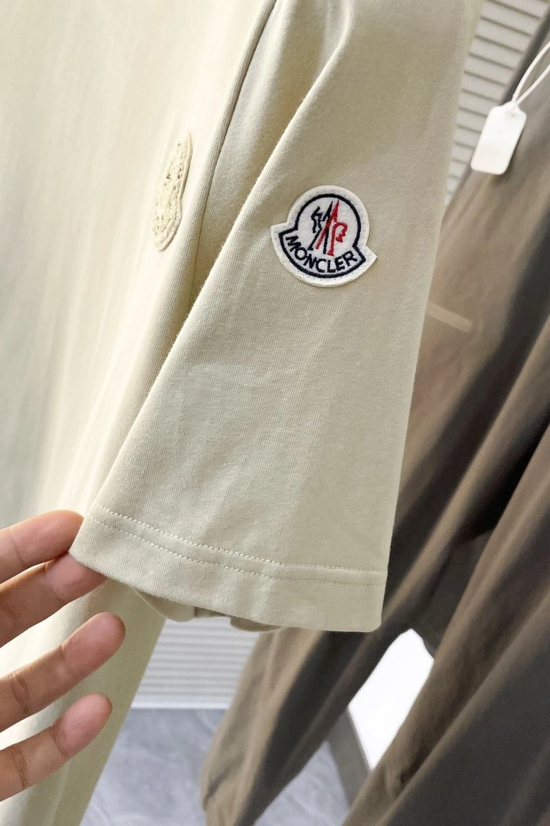 Moncler T-Shirts Durable 141508