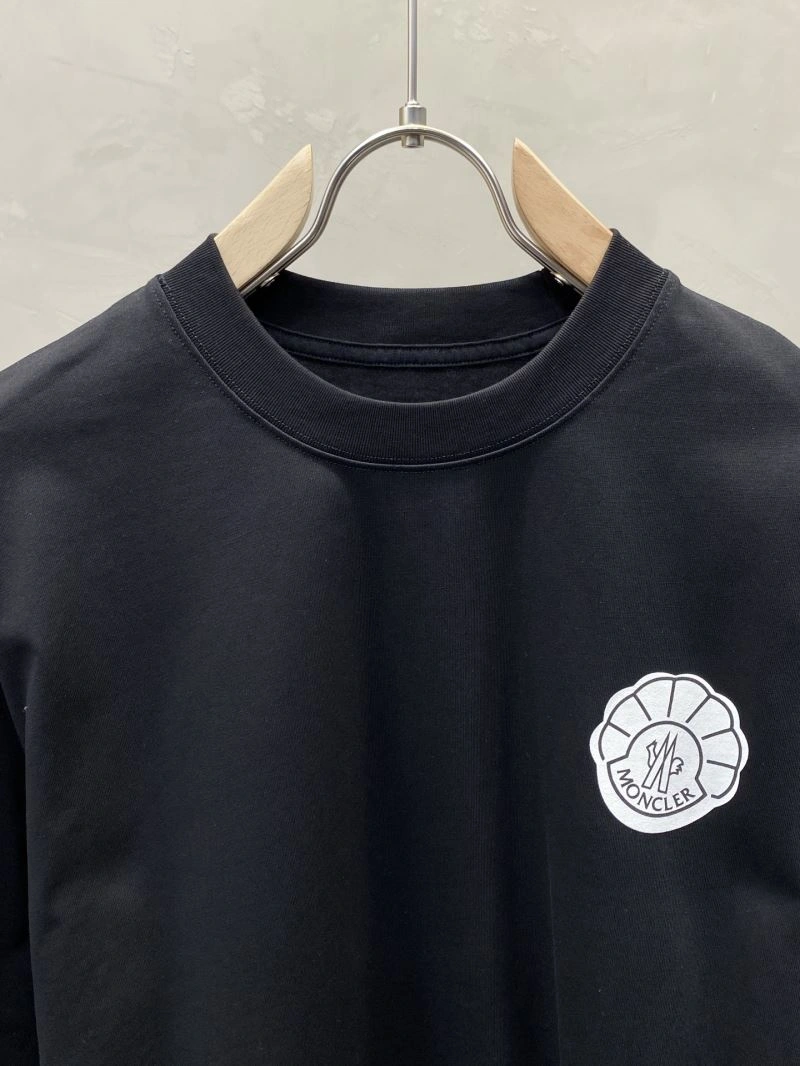Moncler T-Shirts Practical 141505
