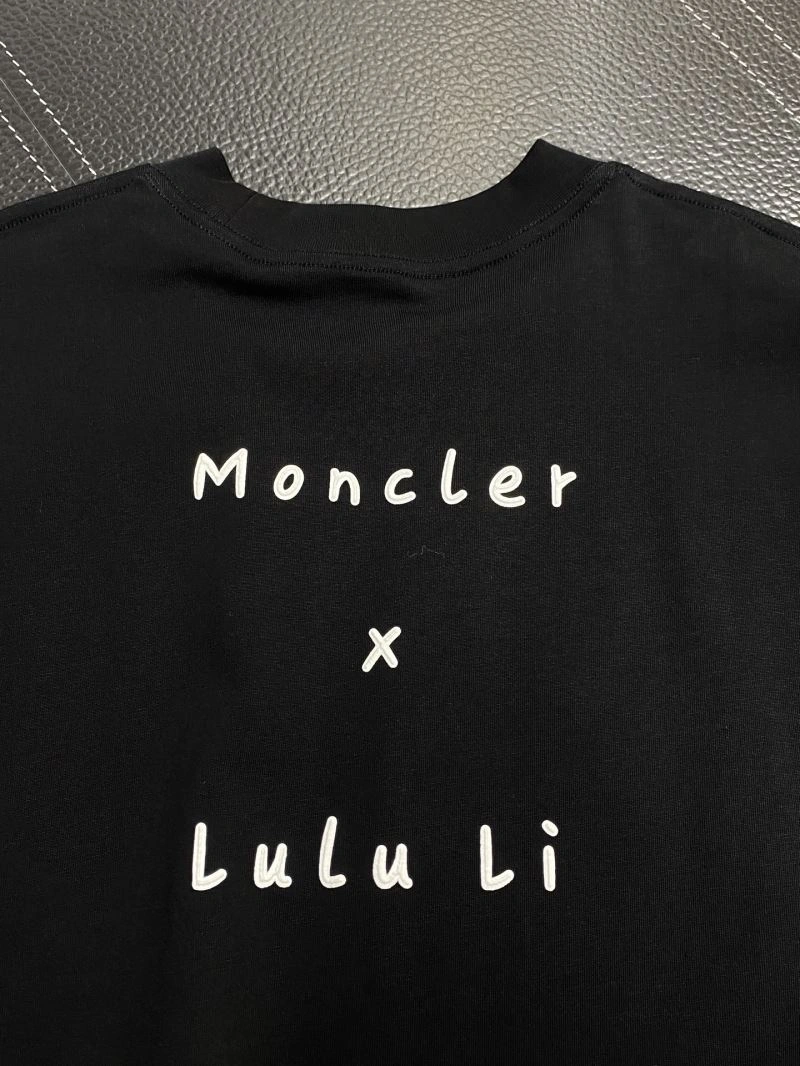 Moncler T-Shirts Practical 141505