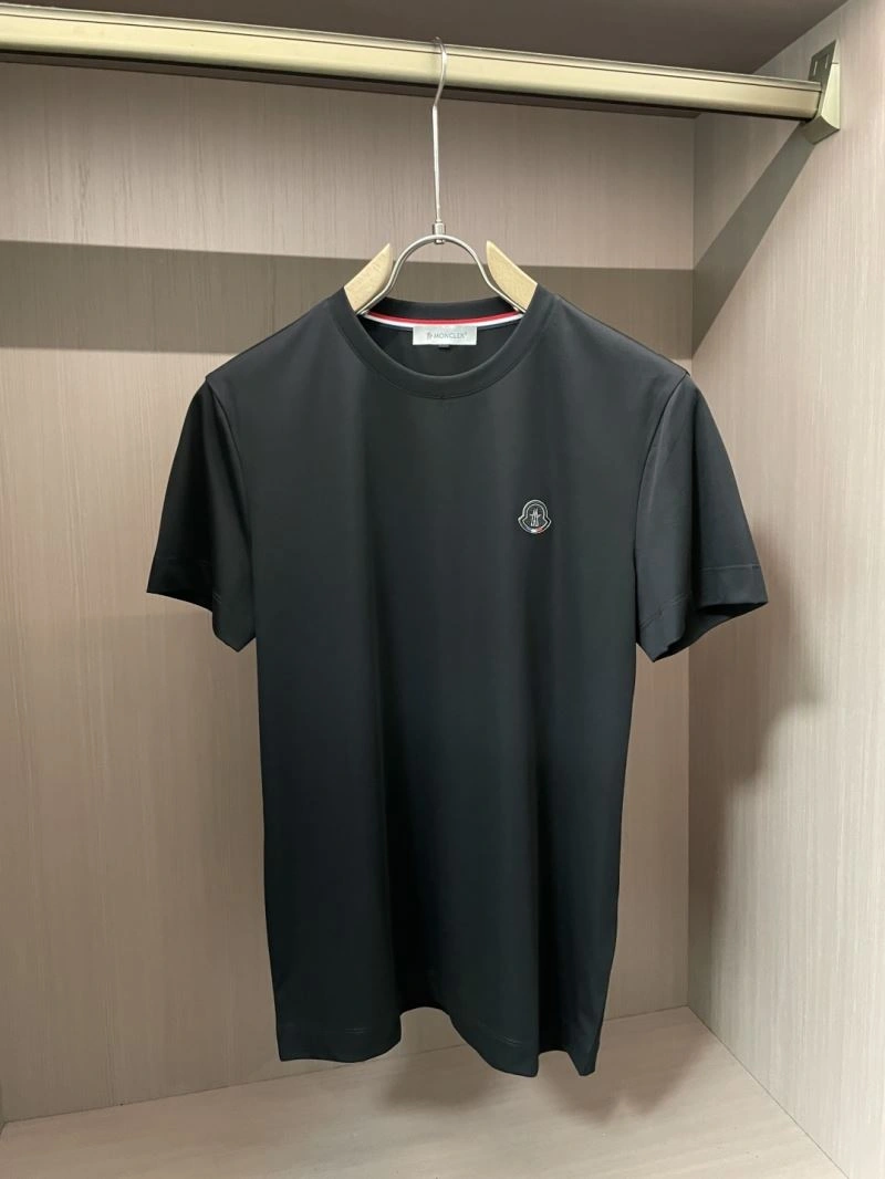 Moncler T-Shirts EasyMatch 141509