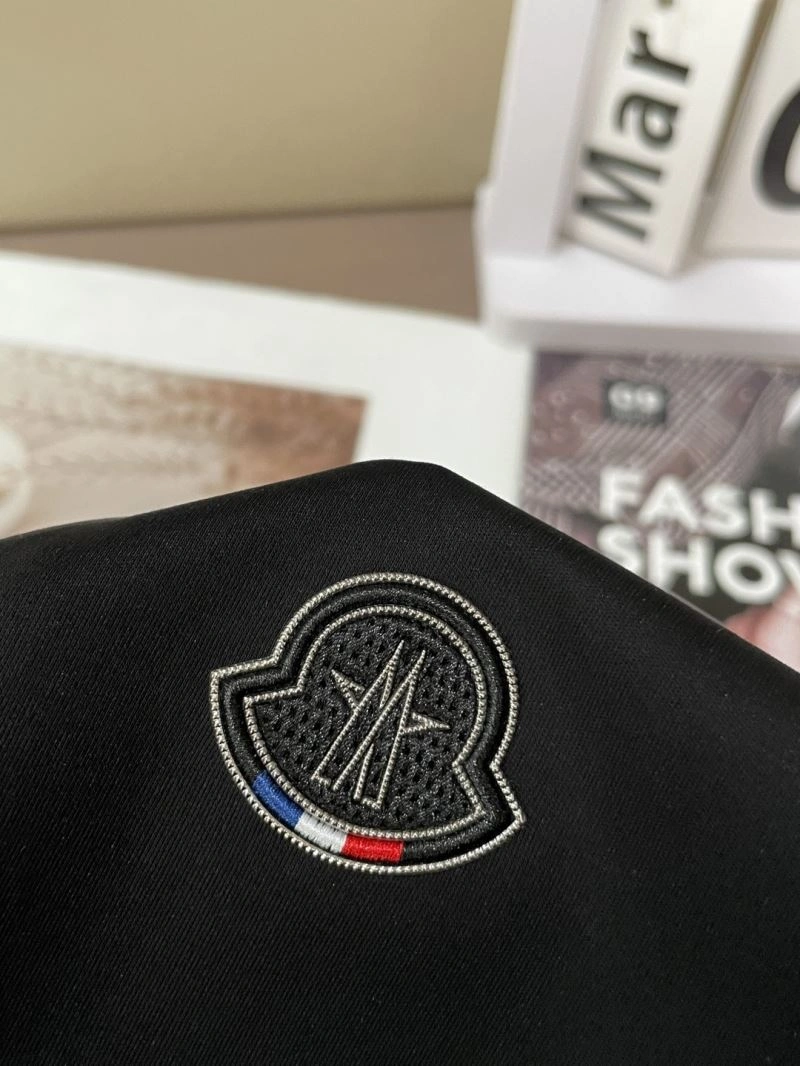 Moncler T-Shirts EasyMatch 141509