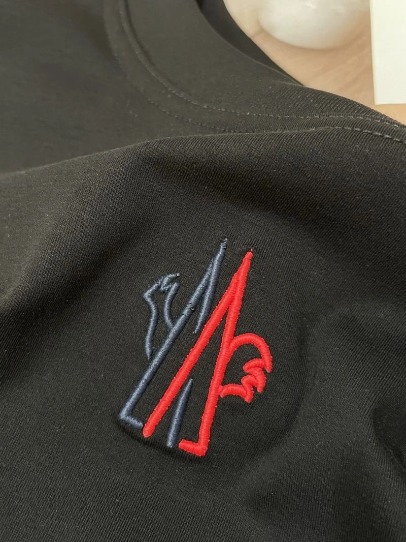 Moncler T-Shirts Trendsetting 141494