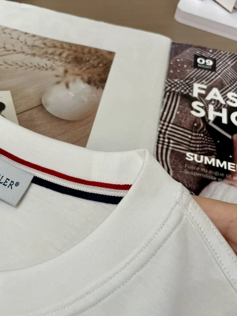 Moncler T-Shirts Trendsetting 141494