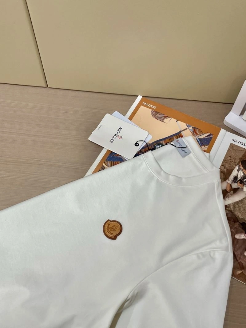 Supportive Moncler T-Shirts 141492