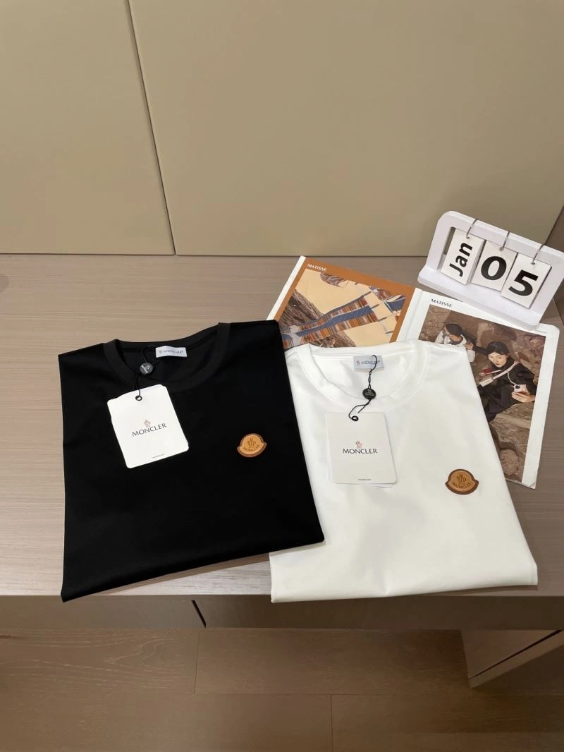Supportive Moncler T-Shirts 141492