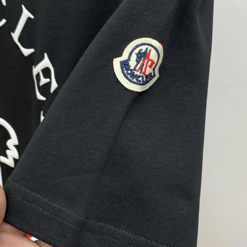 Moncler T-Shirts Fashionable 141559