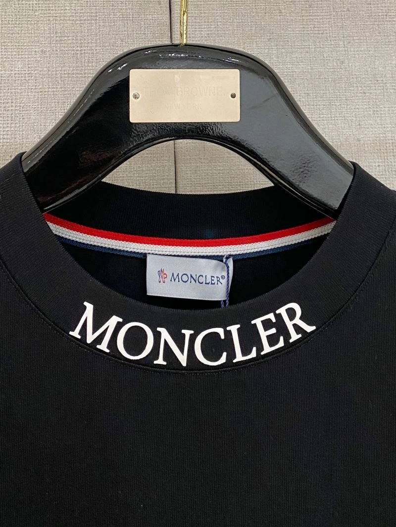 FlexibleFit Moncler T-Shirts 141484