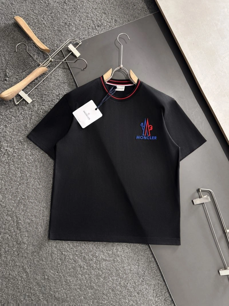 Moncler T-Shirts Durable 141472