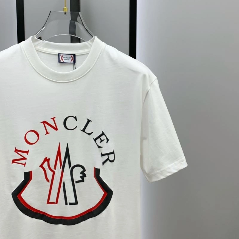 Classic Moncler T-Shirts 141473