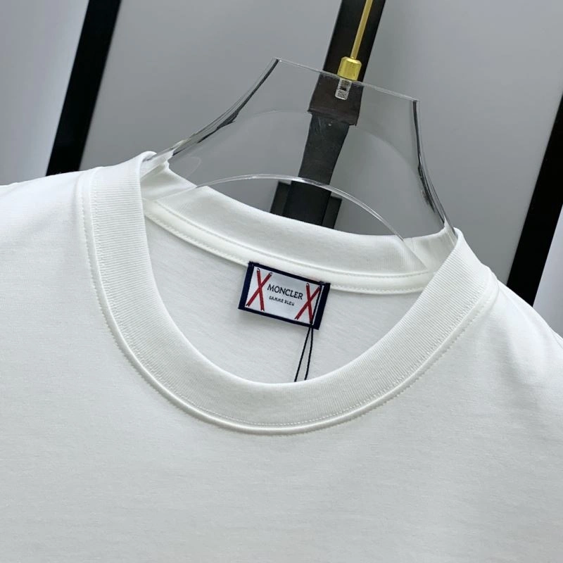 Classic Moncler T-Shirts 141473