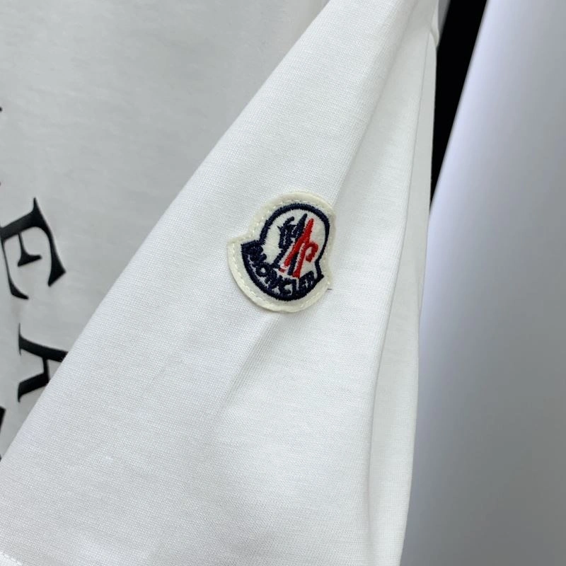 Classic Moncler T-Shirts 141473