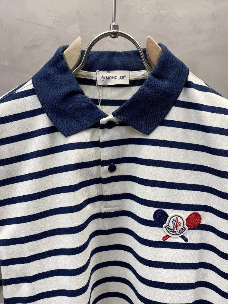 Moncler T-Shirts Refined 141467