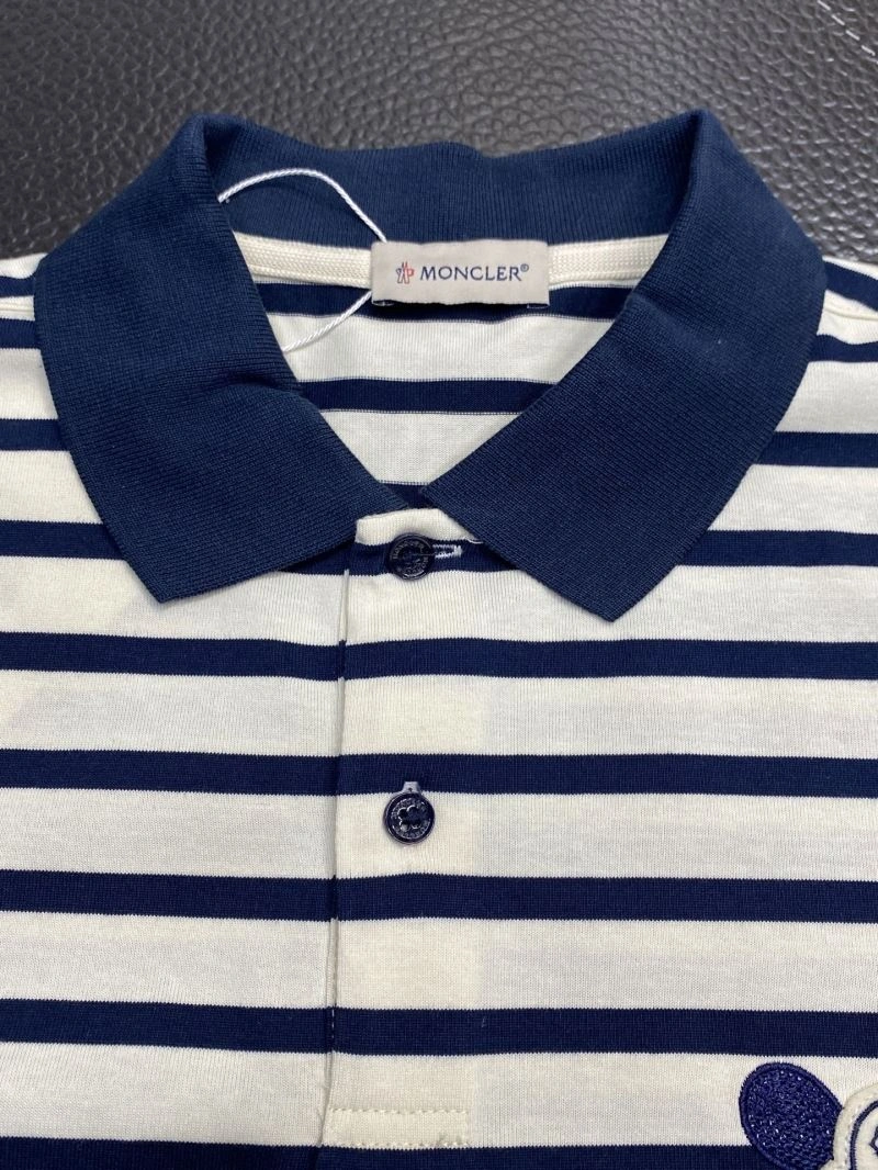 Moncler T-Shirts Refined 141467