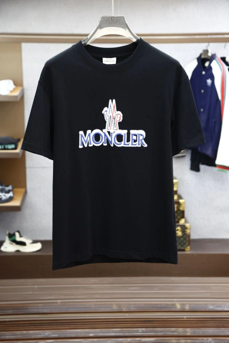 Moncler T-Shirts SmoothTexture 141452