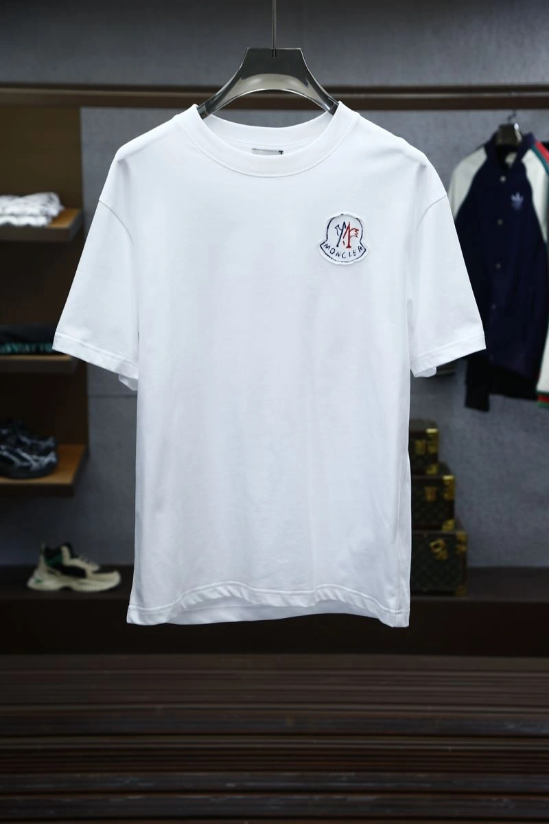 Moncler T-Shirts Neat 141448