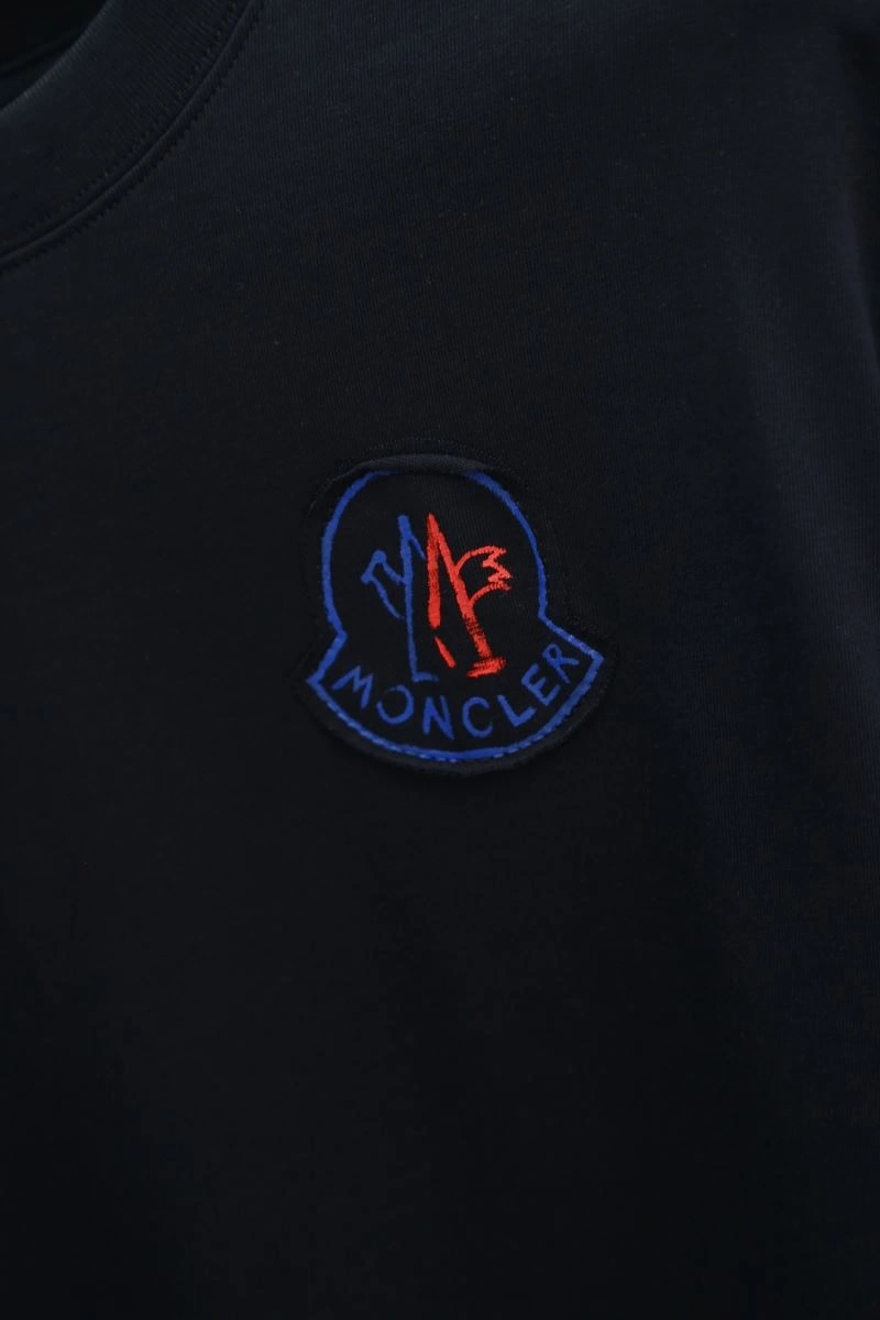 Moncler T-Shirts Neat 141448