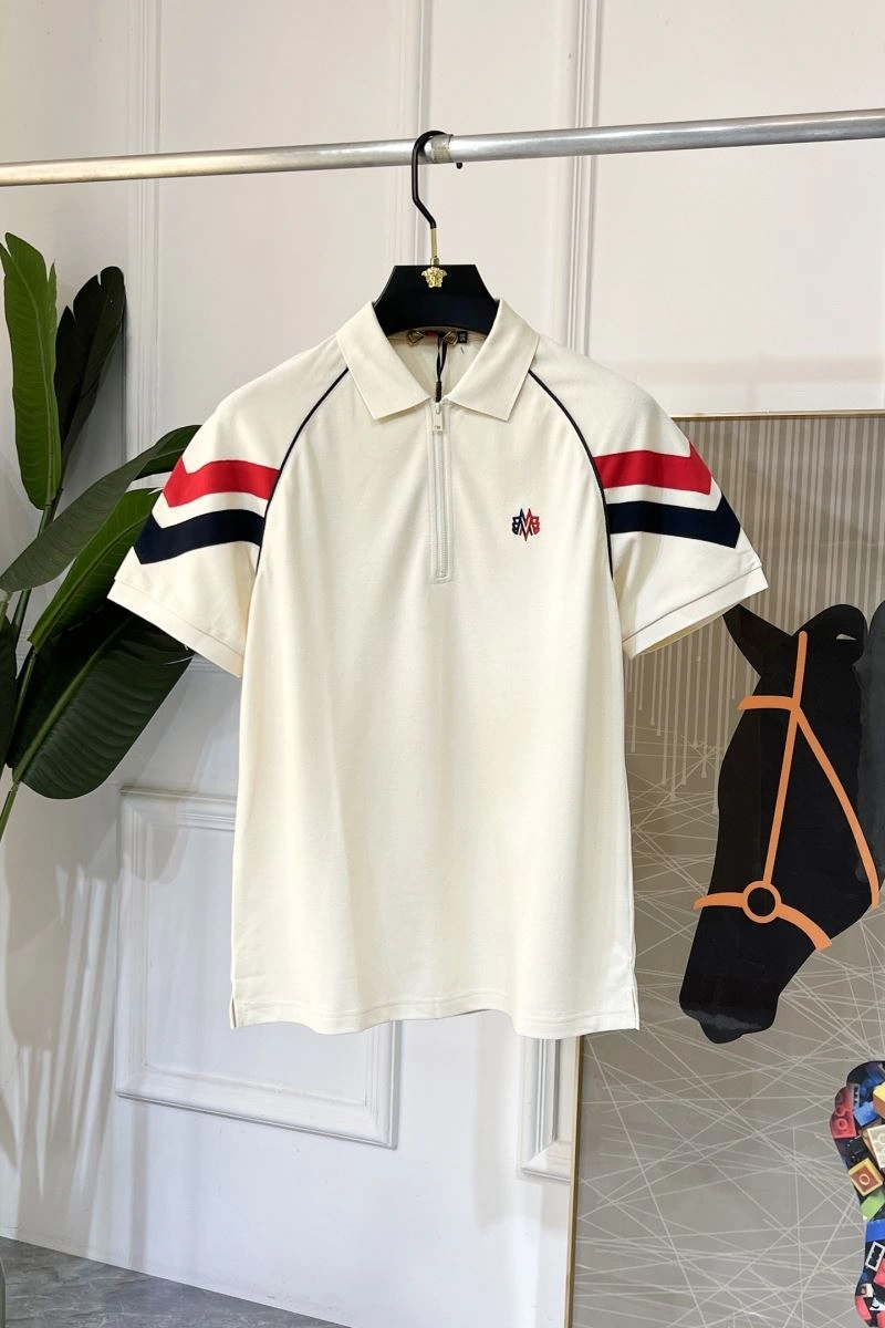 Effortless Moncler T-Shirts 141459