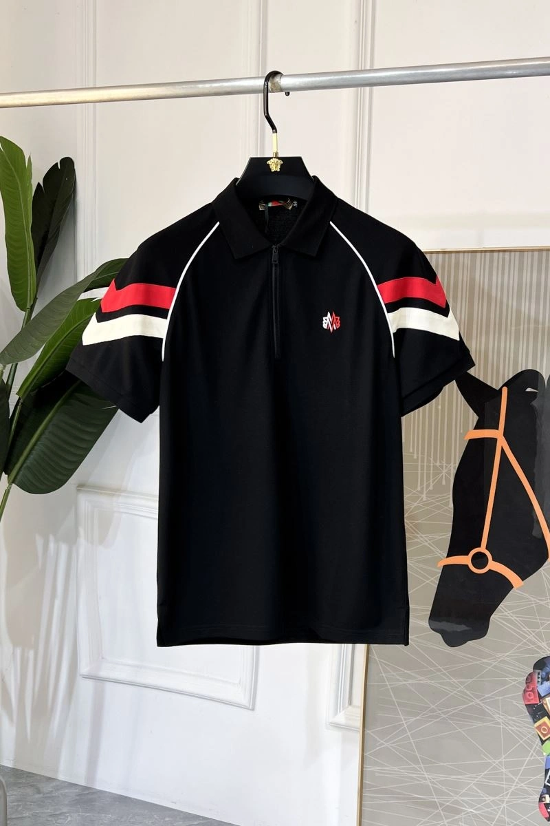 Effortless Moncler T-Shirts 141459