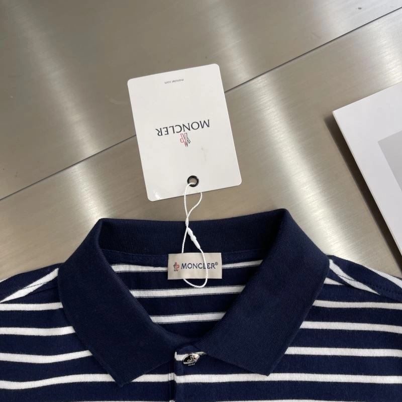 Moncler T-Shirts Bold 141441