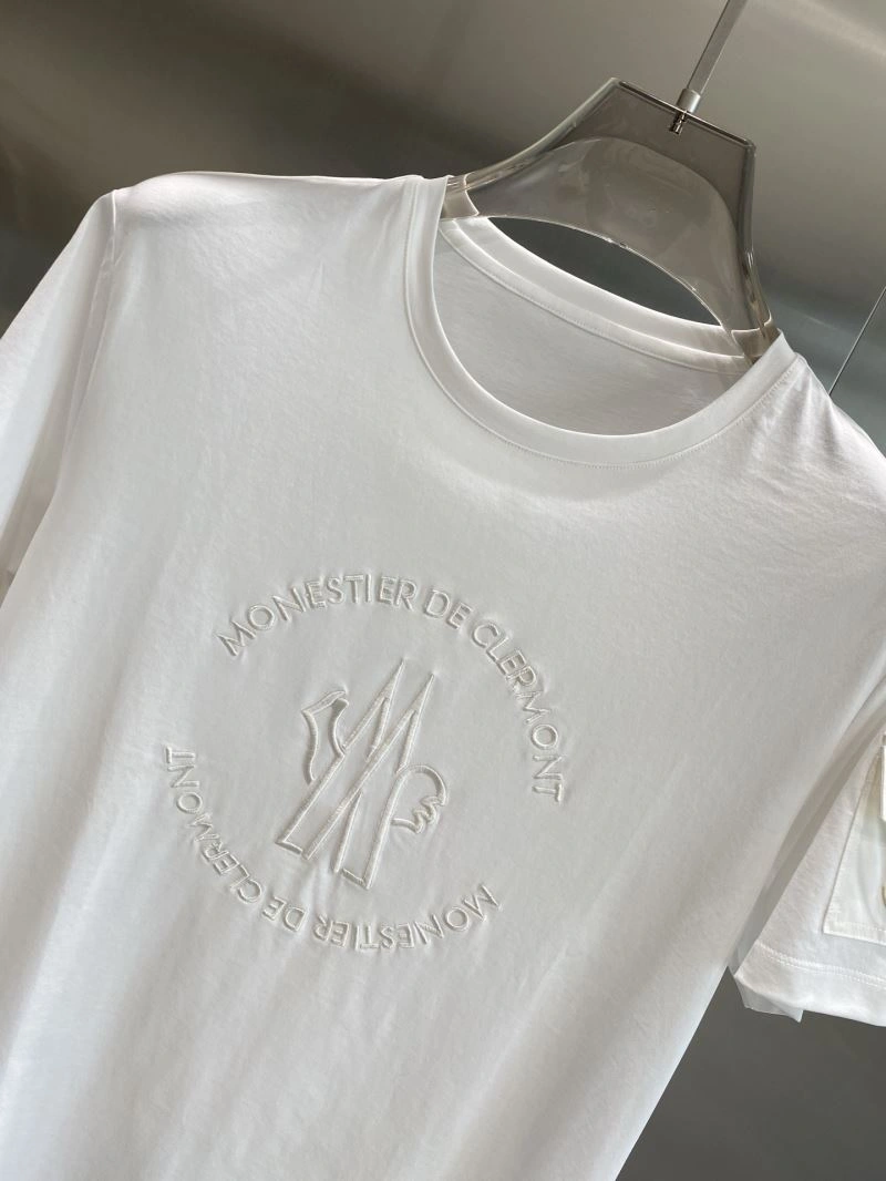 Moncler T-Shirts Bold 141442