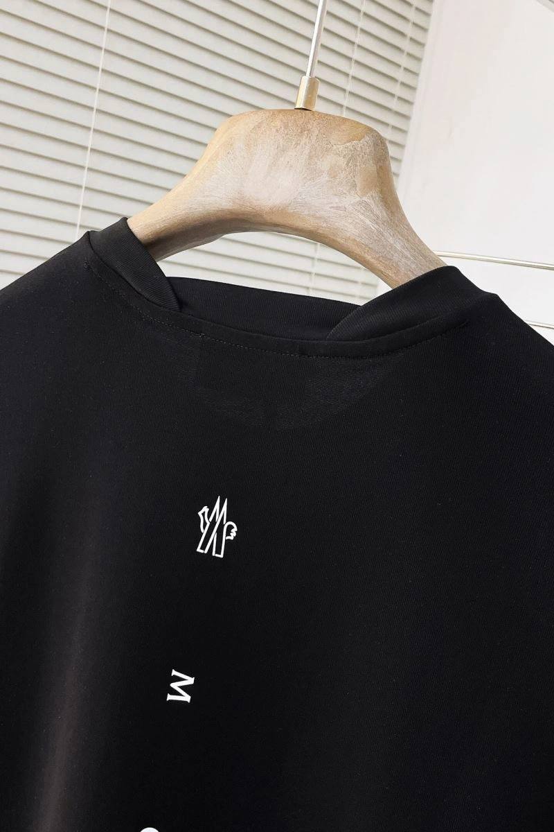 Moncler T-Shirts Compact 141446