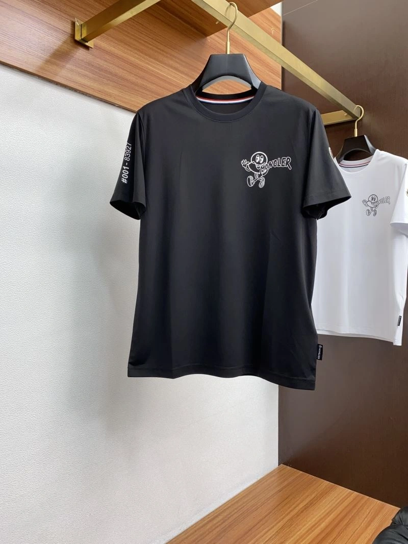 Moncler T-Shirts Breathable 141440