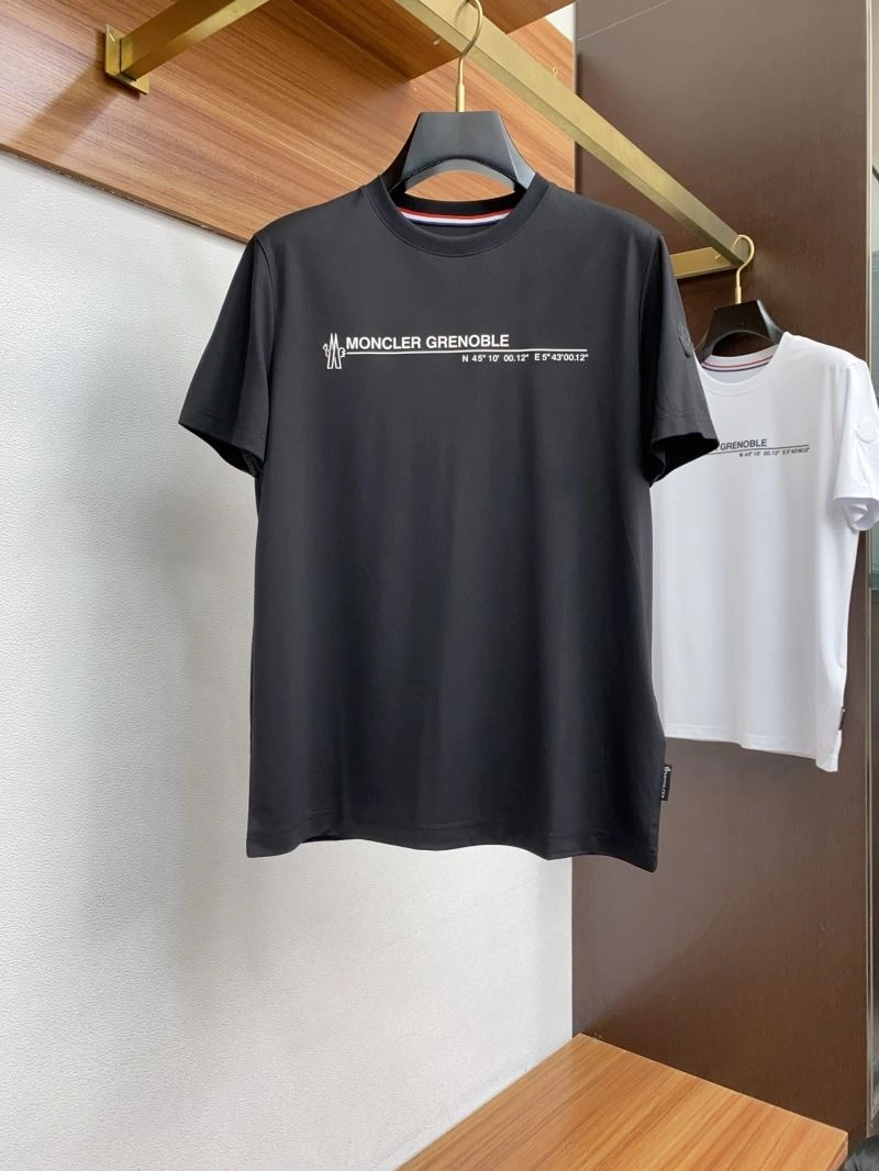 Moncler T-Shirts Chic 141428