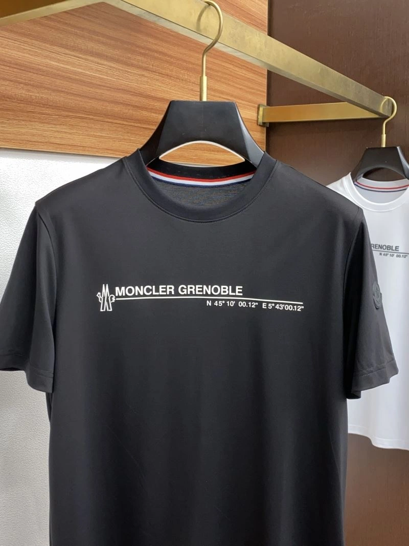 Moncler T-Shirts Chic 141428
