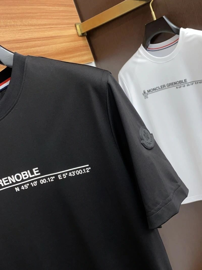 Moncler T-Shirts Chic 141428