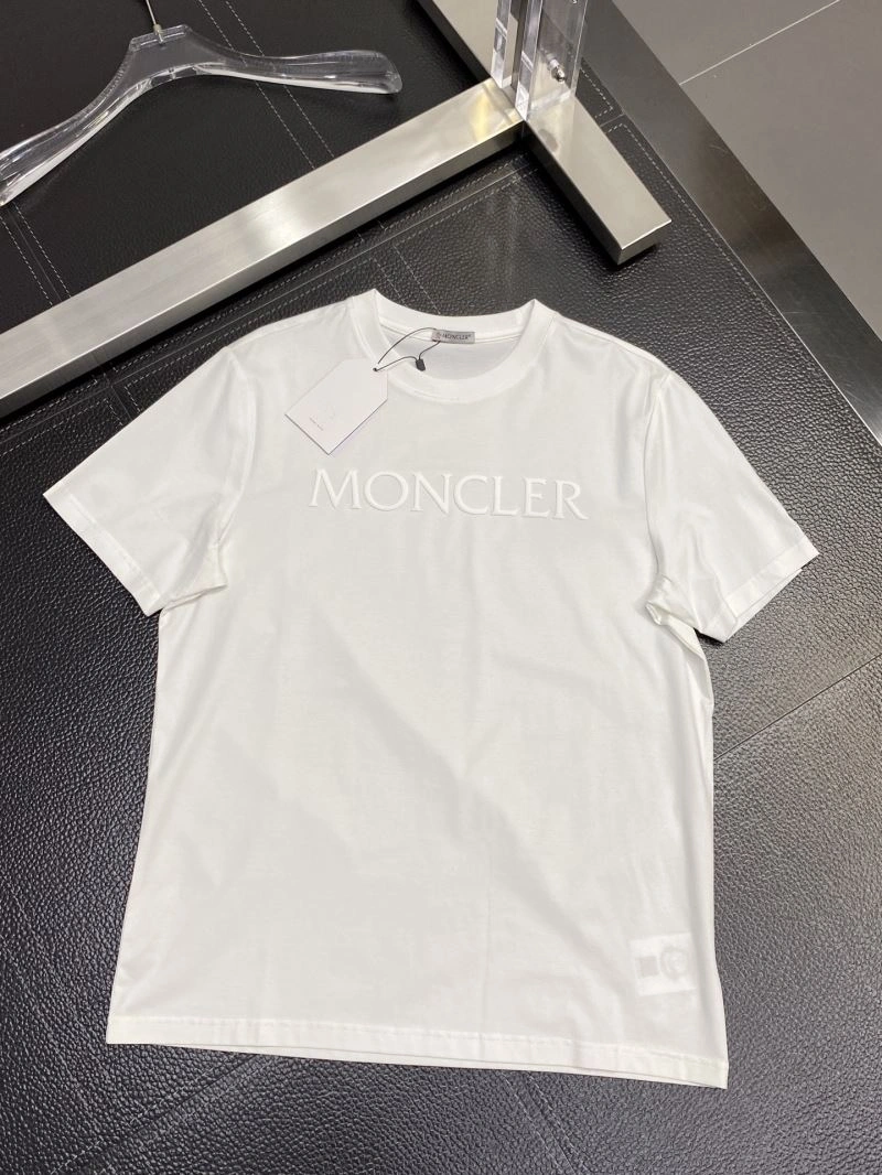 Moncler T-Shirts Casual 141426