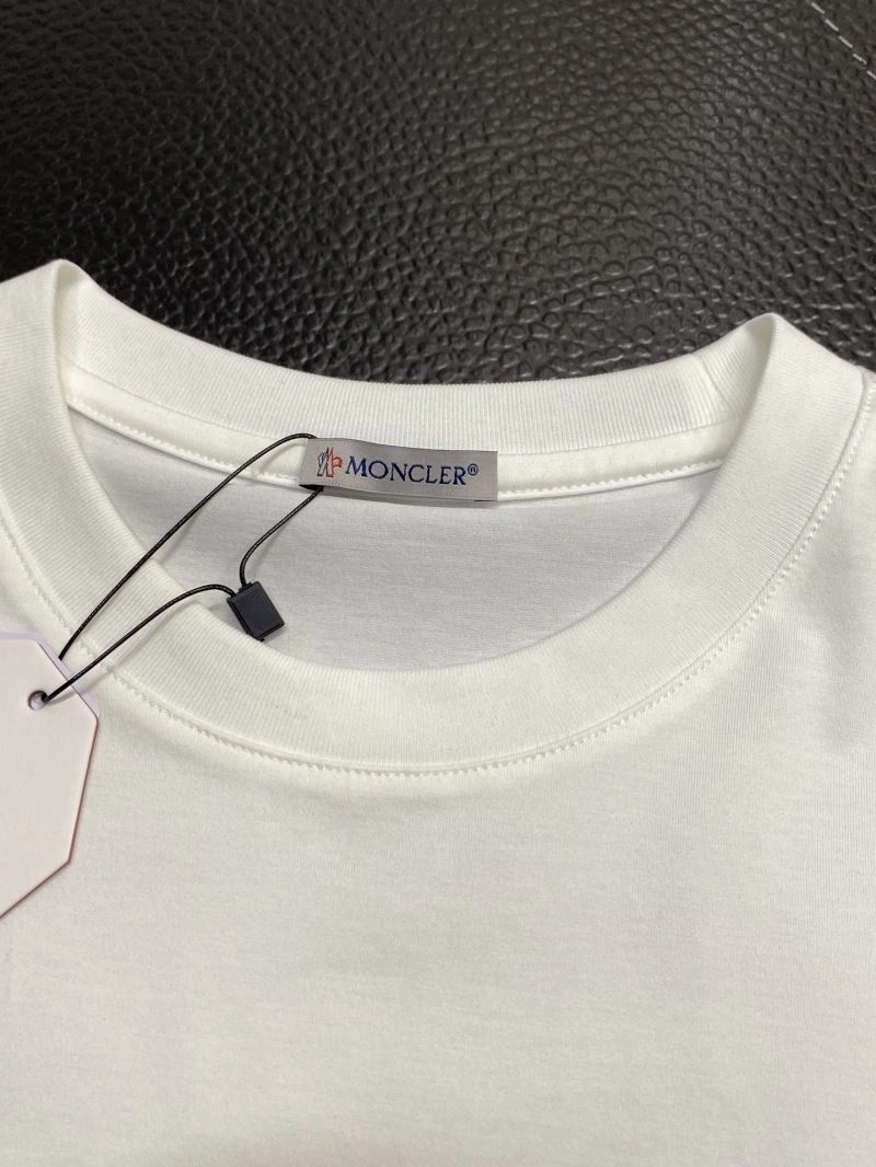 Moncler T-Shirts Casual 141426