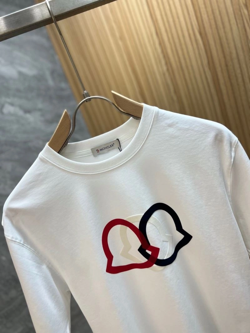 Moncler T-Shirts TimelessDesign 141425