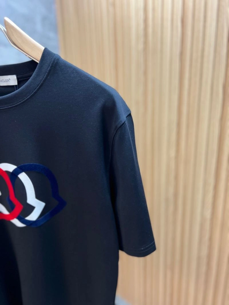 Moncler T-Shirts MultiPurpose 141431