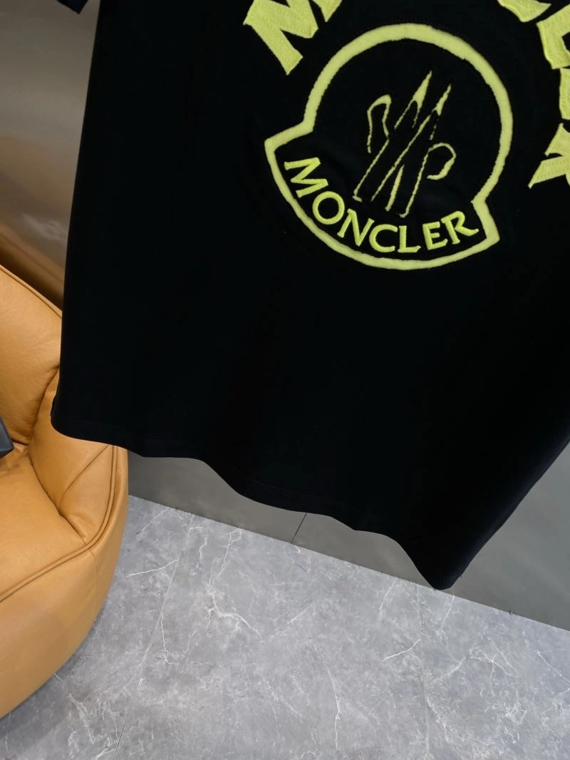 Trendy Moncler T-Shirts 141454