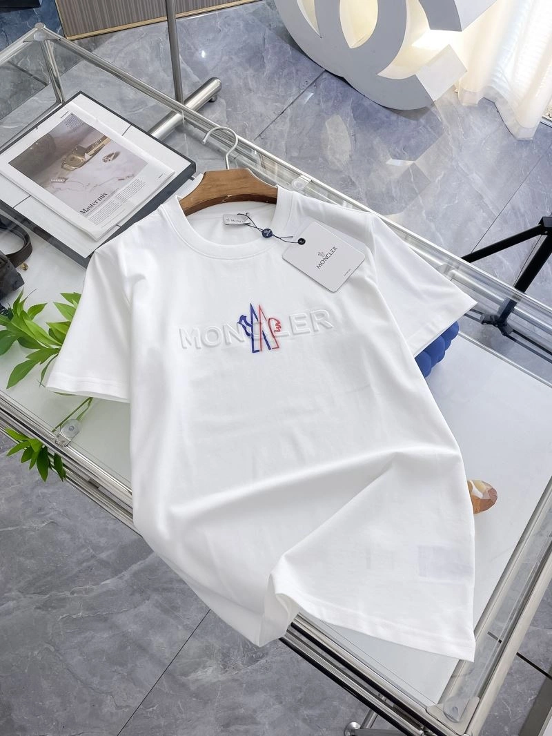 Bright Moncler T-Shirts 141406