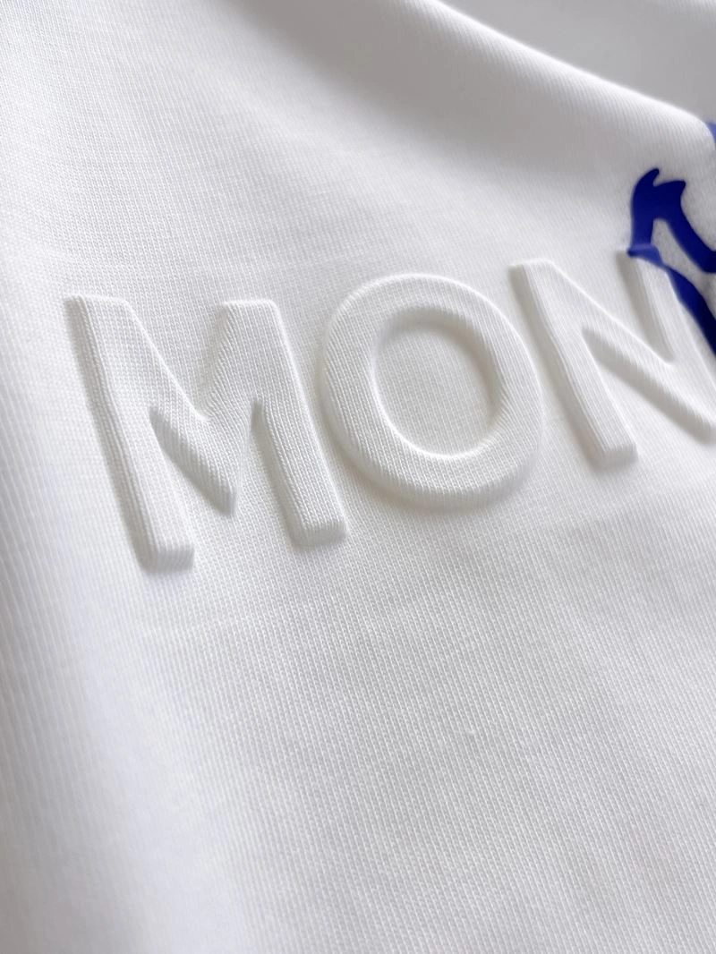 Bright Moncler T-Shirts 141406