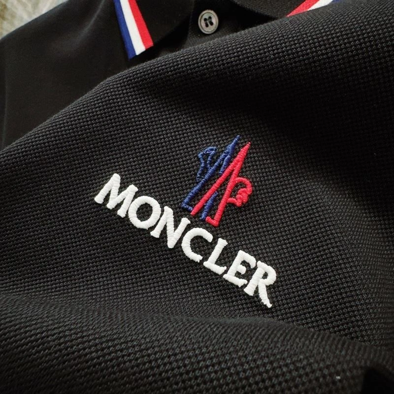 Moncler T-Shirts GoAnywhere 141414