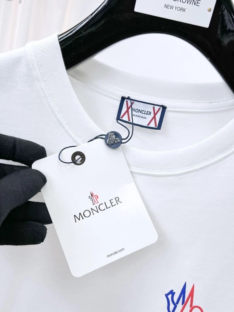 Moncler T-Shirts GoodFit 141411