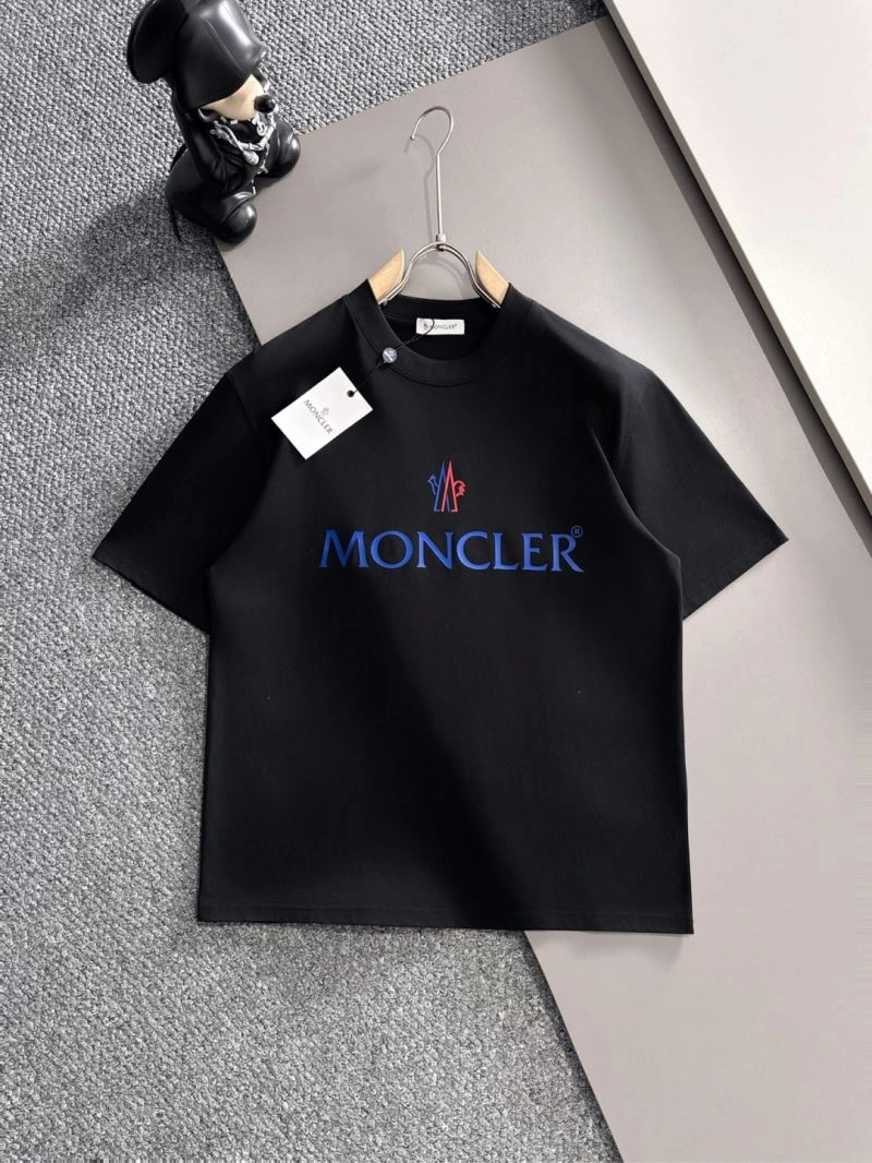 Moncler T-Shirts Attractive 141405