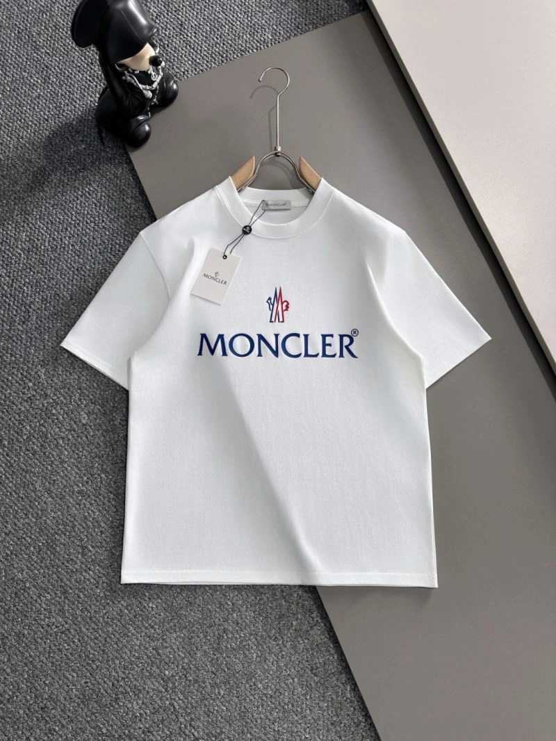 Moncler T-Shirts Attractive 141405