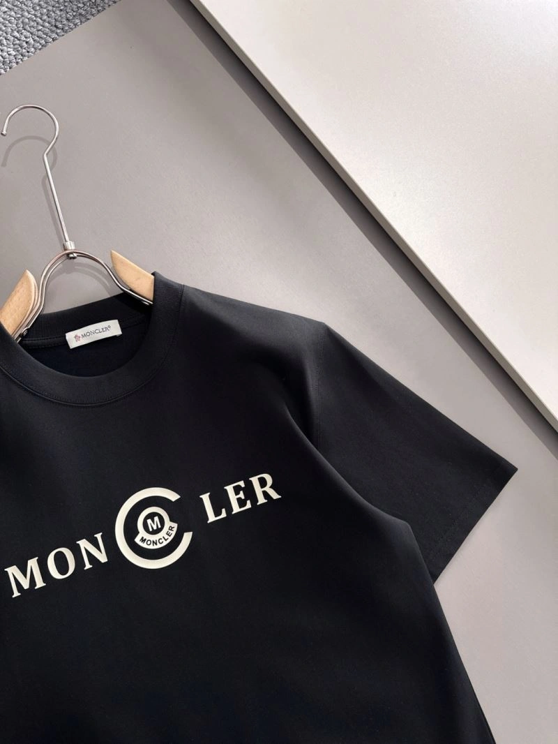 Unique Moncler T-Shirts 141398