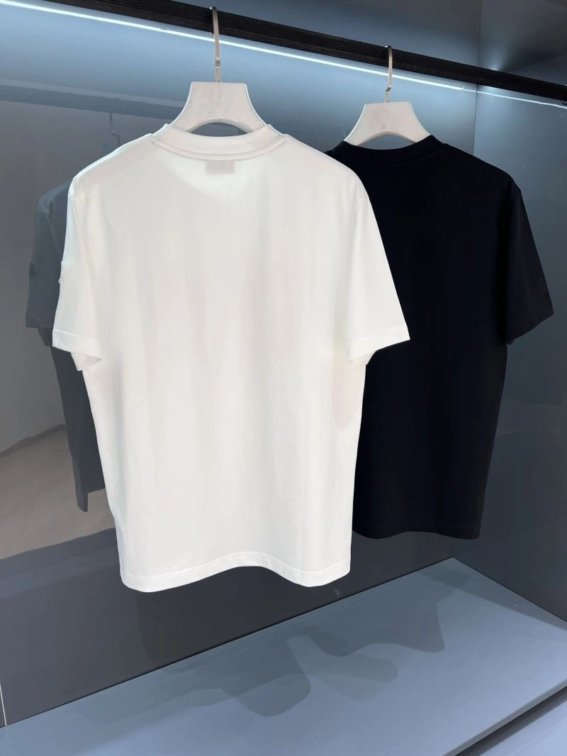 FlexibleFit Moncler T-Shirts 141397