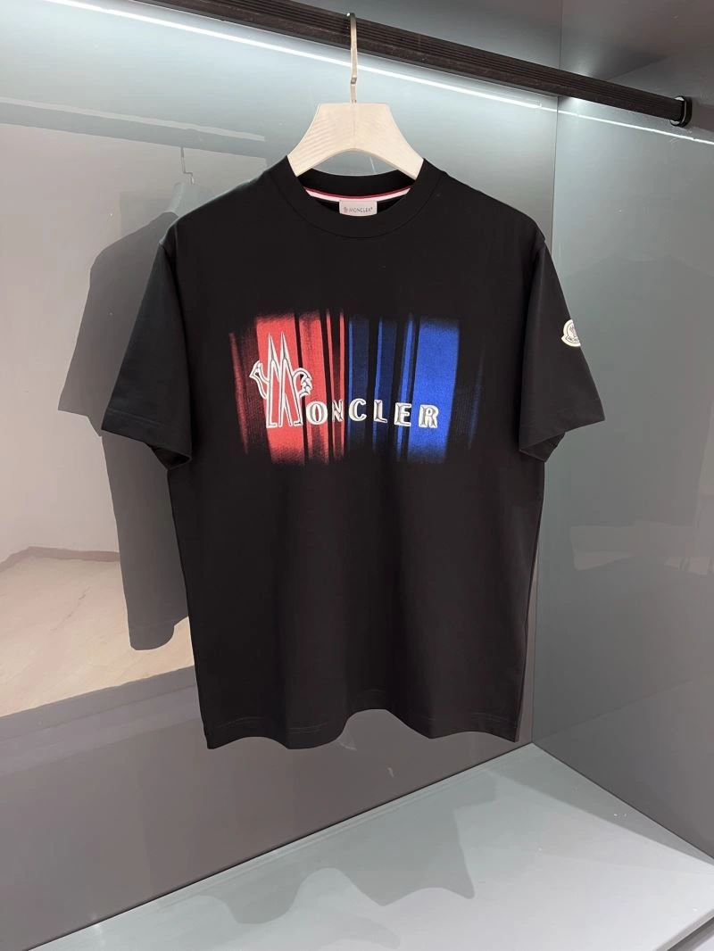 FlexibleFit Moncler T-Shirts 141397