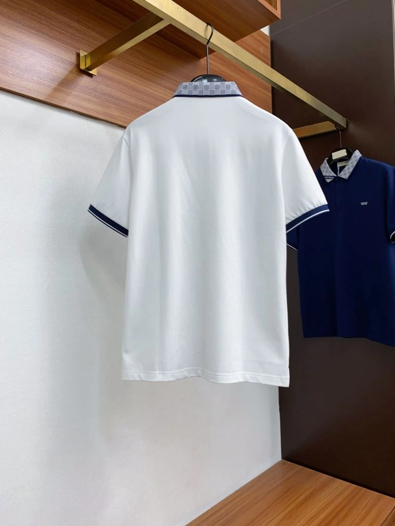 Elegant Moncler T-Shirts 141401