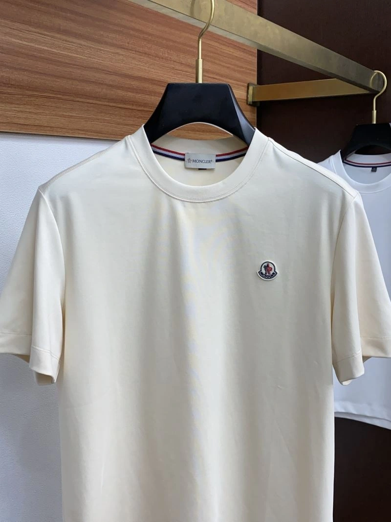 Flexible Moncler T-Shirts 141394